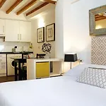 Inicia Casas Reales Apartmán