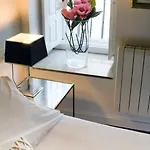 Inicia Casas Reales Apartmán