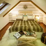 Inicia Casas Reales *