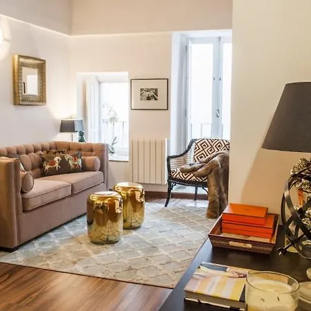 Inicia Casas Reales Apartman