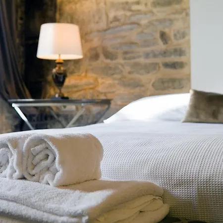 Apartman Inicia Casas Reales *